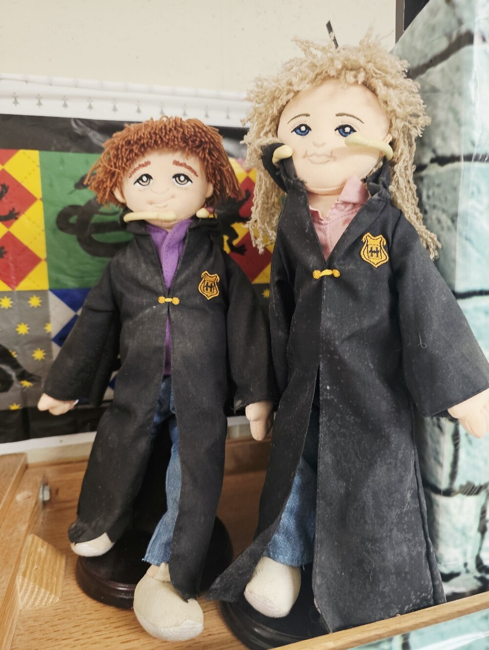 2001 Vintage Mattel Ron Weasley and Hermione Granger dolls Gryffindor House